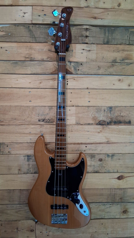 Sire Marcus Miller V5 4-String, 2nd Hand